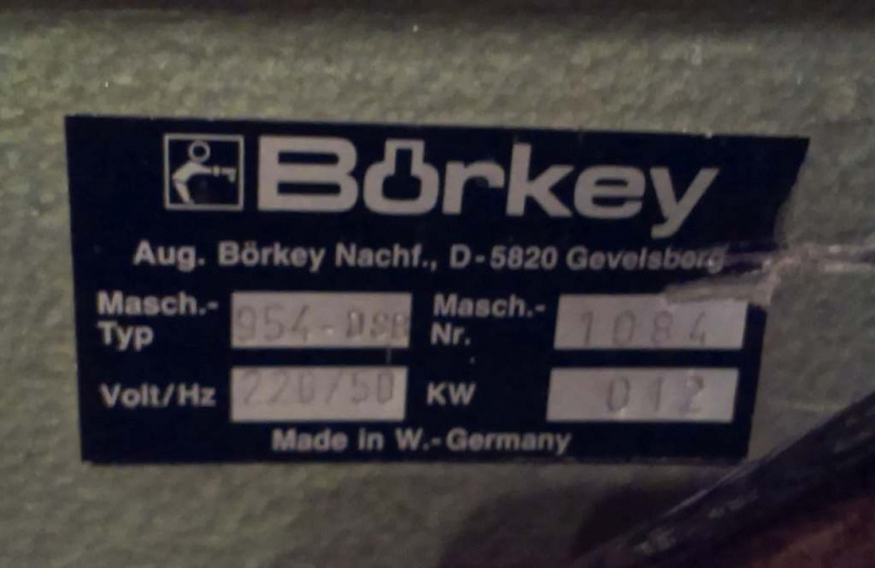 Key Cutting Machine